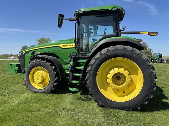 Image of John Deere 8R 280 equipment image 2