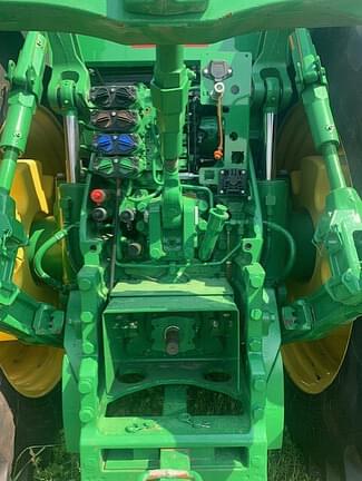 Image of John Deere 8R 280 equipment image 4