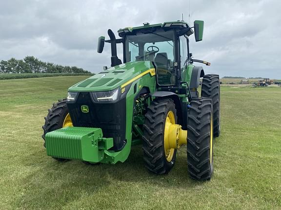 Image of John Deere 8R 280 equipment image 2