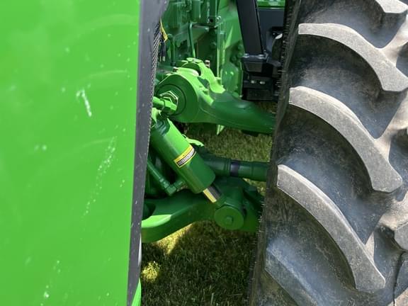 Image of John Deere 8R 280 equipment image 2