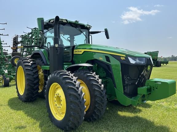 Image of John Deere 8R 280 equipment image 4