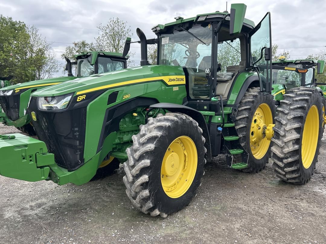 Image of John Deere 8R 280 Image 1