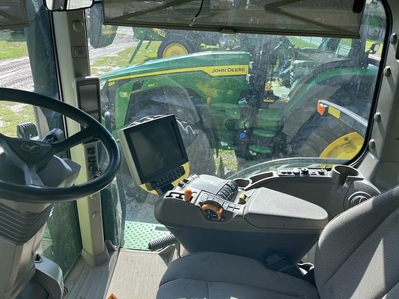 Image of John Deere 8R 280 equipment image 4