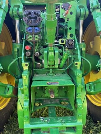 Image of John Deere 8R 280 equipment image 4