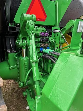 Image of John Deere 8R 280 equipment image 4