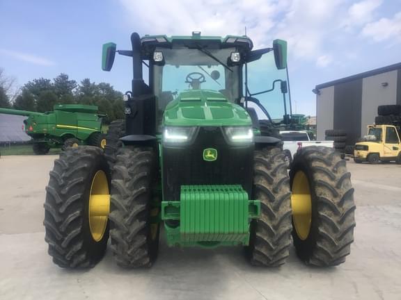 Image of John Deere 8R 310 equipment image 1
