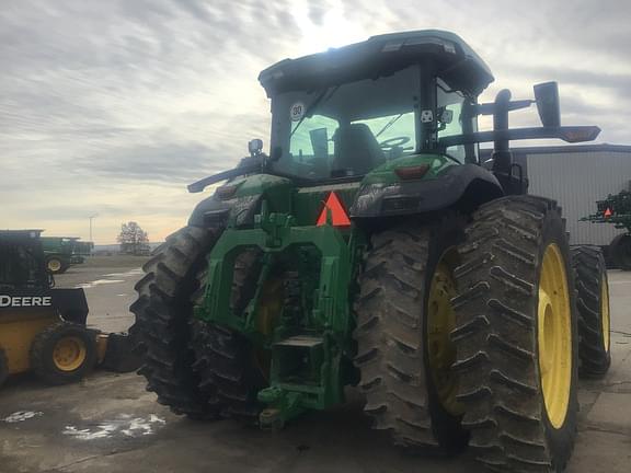 Image of John Deere 8R 310 equipment image 3