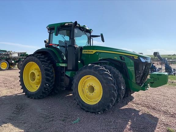 Image of John Deere 8R 310 equipment image 1