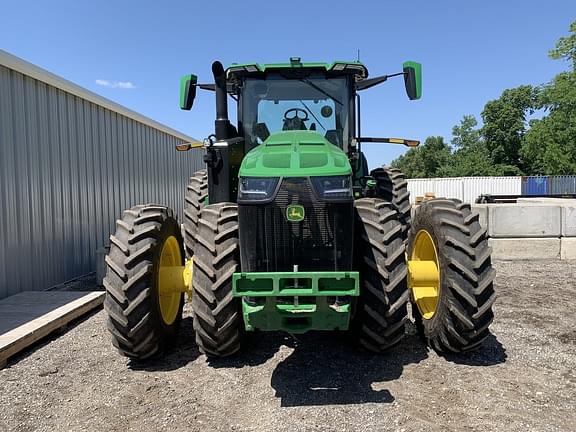 Image of John Deere 8R 310 equipment image 3