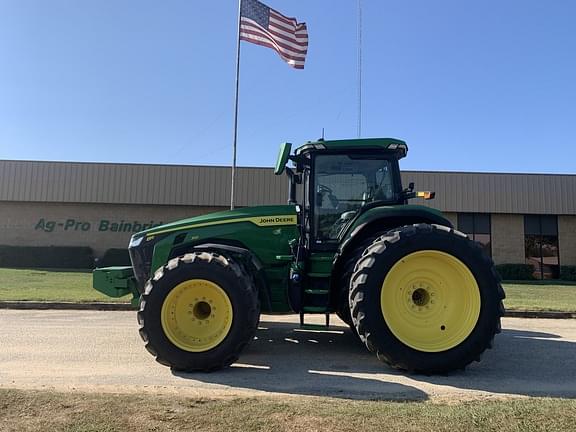 Image of John Deere 8R 310 equipment image 2