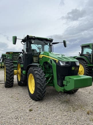 Image of John Deere 8R 310 equipment image 1