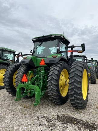 Image of John Deere 8R 310 equipment image 2