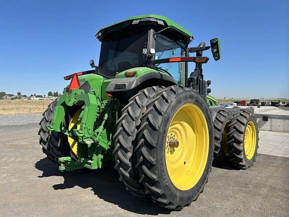 Image of John Deere 8R 310 equipment image 4