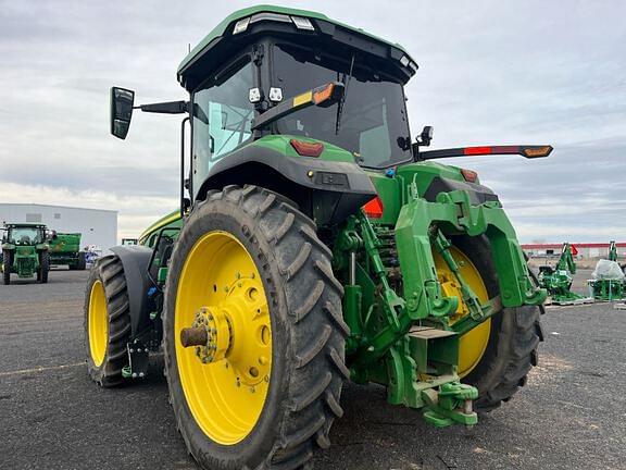 Image of John Deere 8R 310 equipment image 1