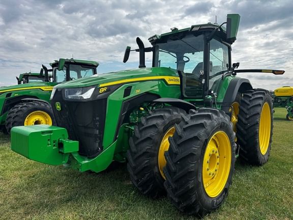 2023 John Deere 8R 310 Equipment Image0