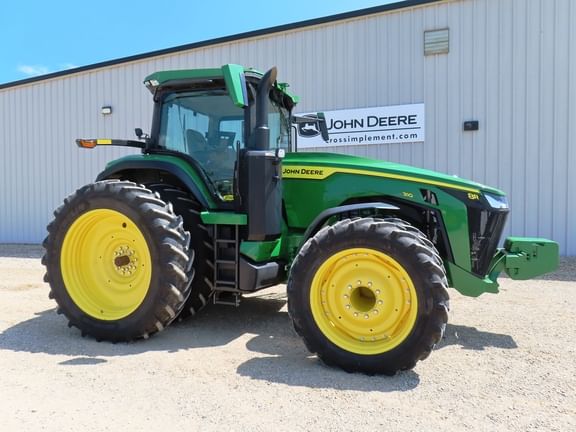 2023 John Deere 8R 310 Equipment Image0