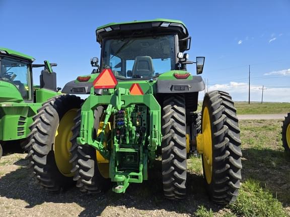 Image of John Deere 8R 310 equipment image 3
