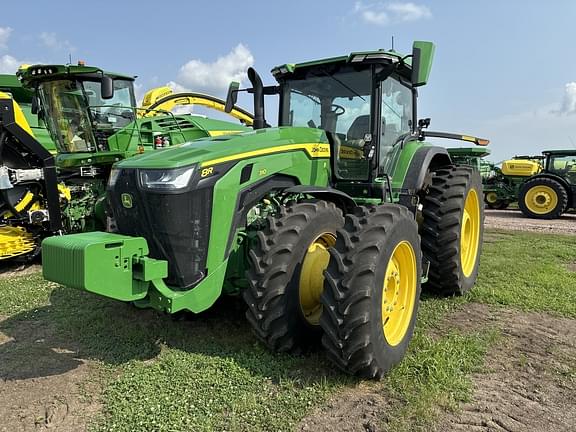 Image of John Deere 8R 310 Primary image