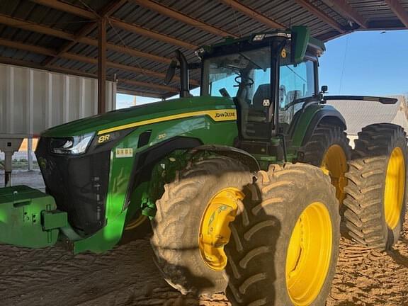 Image of John Deere 8R 310 equipment image 2