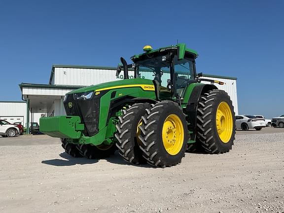 Image of John Deere 8R 310 equipment image 1