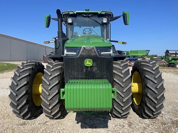 Image of John Deere 8R 310 equipment image 1