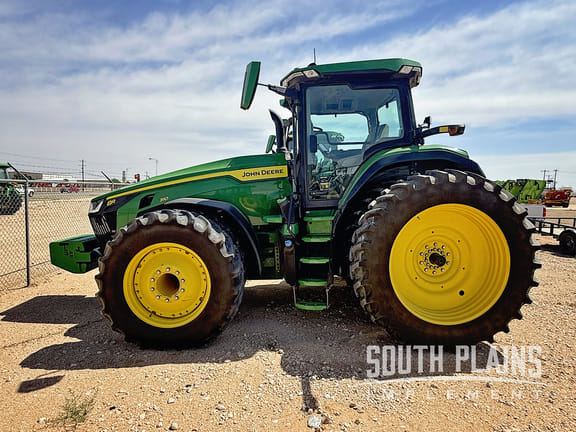 2023 John Deere 8R 310 Equipment Image0