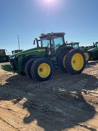 Image of John Deere 8R 310 equipment image 3