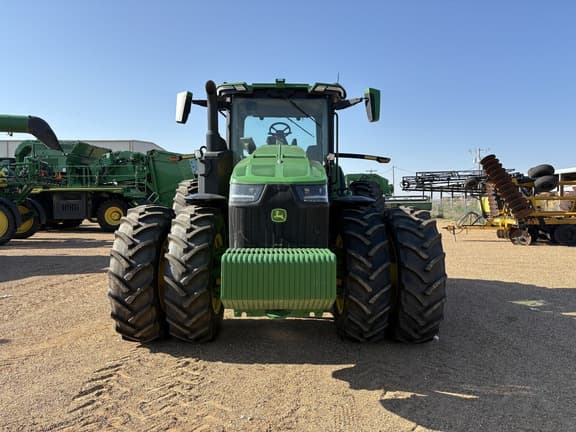 Image of John Deere 8R 310 equipment image 1