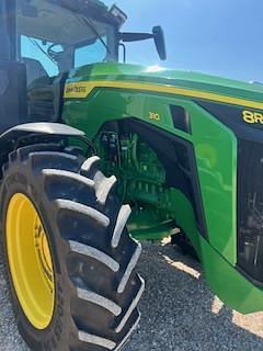 Image of John Deere 8R 310 equipment image 2