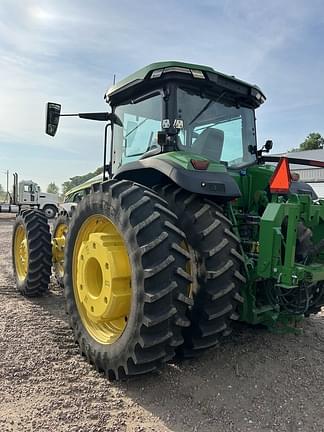 Image of John Deere 8R 310 equipment image 2