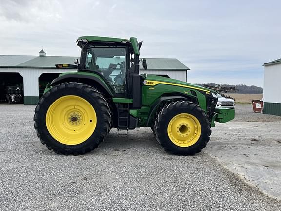 Image of John Deere 8R 310 equipment image 3