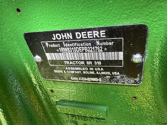 Image of John Deere 8R 310 equipment image 4