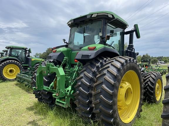 Image of John Deere 8R 310 equipment image 2