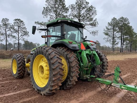 Image of John Deere 8R 310 equipment image 3