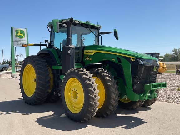 Image of John Deere 8R 310 equipment image 1