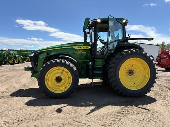 Image of John Deere 8R 310 Primary image