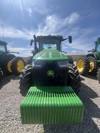 Image of John Deere 8R 310 equipment image 3