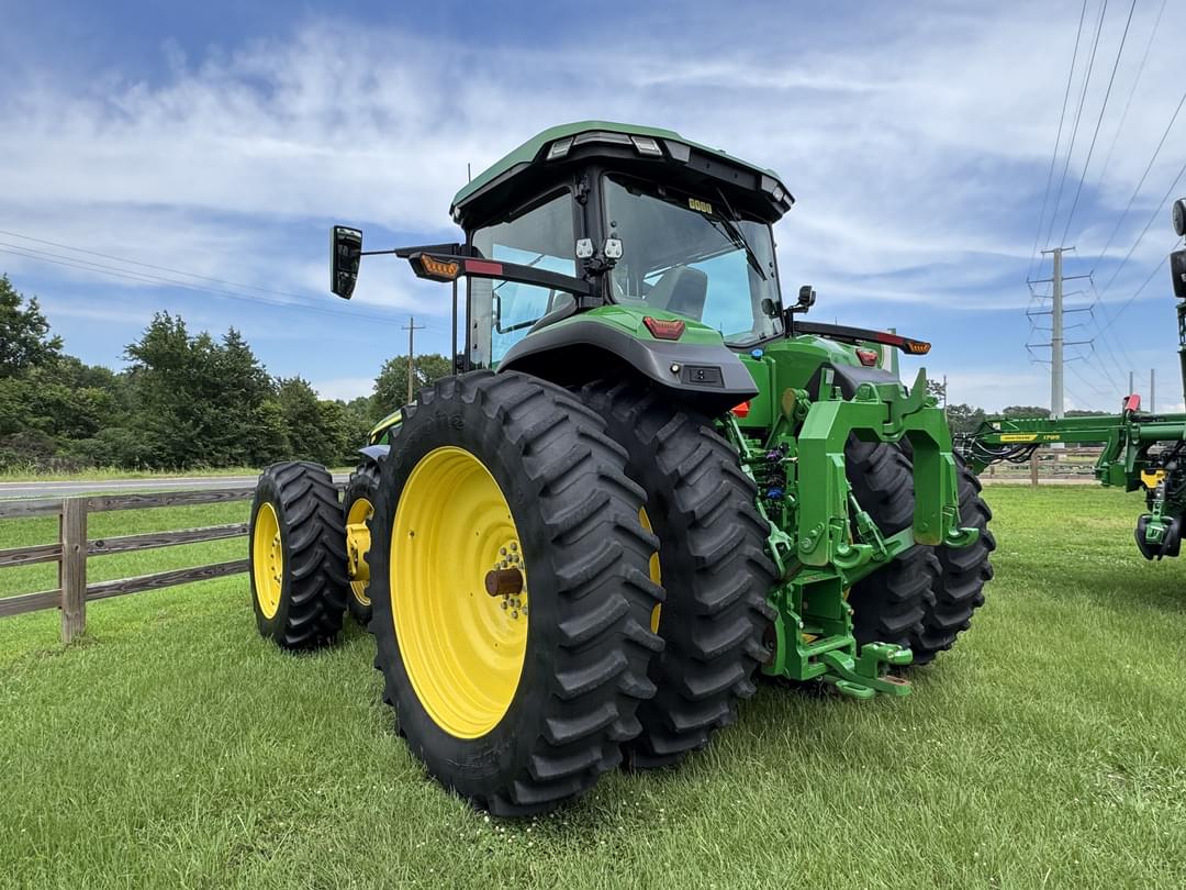 Image of John Deere 8R 310 Image 0