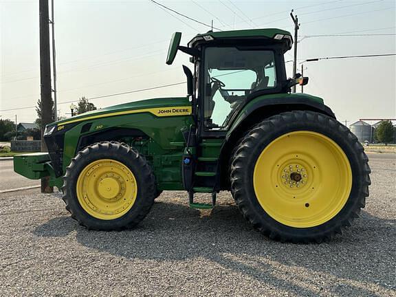 Image of John Deere 8R 310 equipment image 2