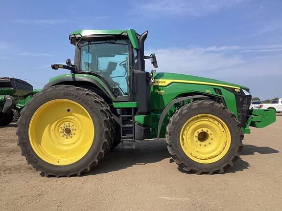 Image of John Deere 8R 310 equipment image 1