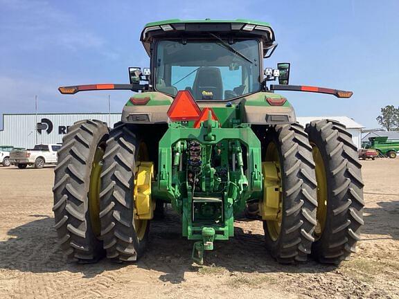 Image of John Deere 8R 310 equipment image 3