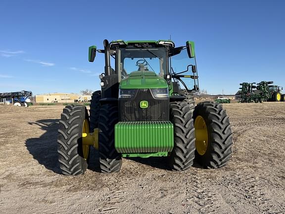 Image of John Deere 8R 310 equipment image 1