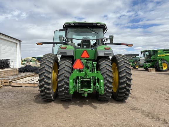 Image of John Deere 8R 310 equipment image 1