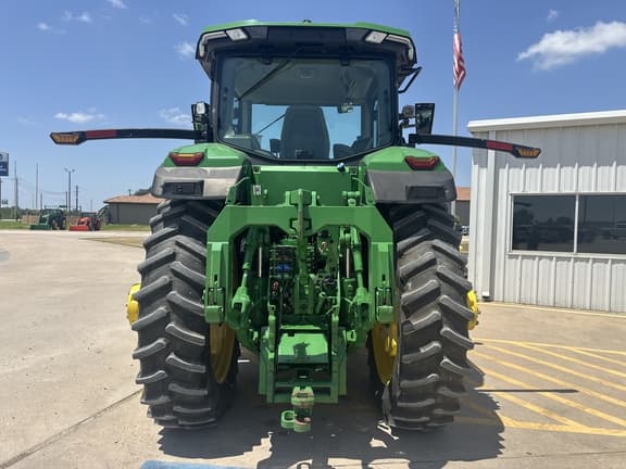 Image of John Deere 8R 310 equipment image 3