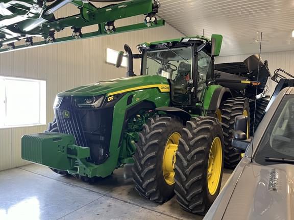 Image of John Deere 8R 310 Primary image