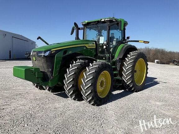 Image of John Deere 8R 310 equipment image 1