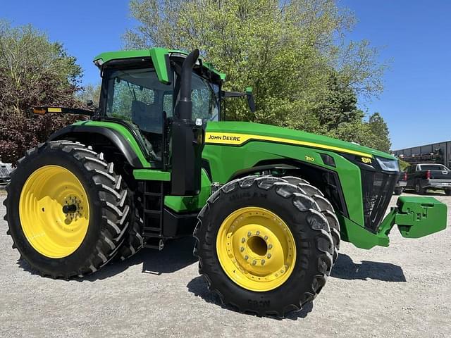 Image of John Deere 8R 310 equipment image 1