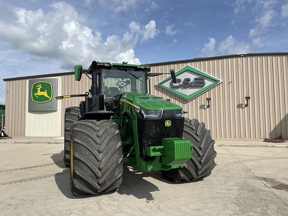 Image of John Deere 8R 310 equipment image 1