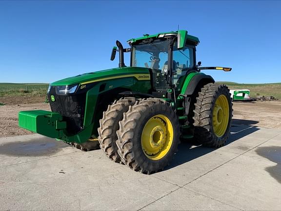 Image of John Deere 8R 310 Primary image