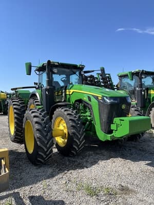 2023 John Deere 8R 310 Image